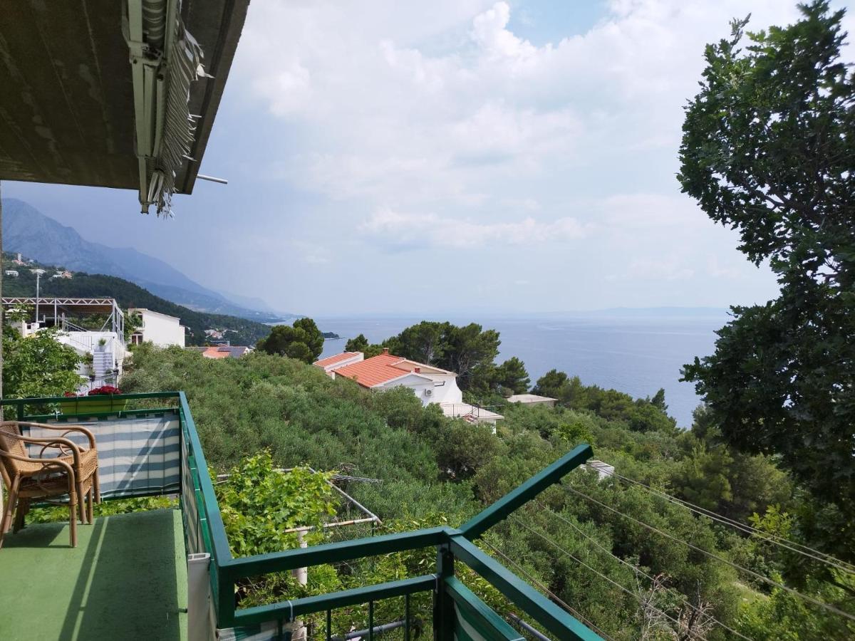Apartments Mare - 150 M From Beach Brela Eksteriør bilde